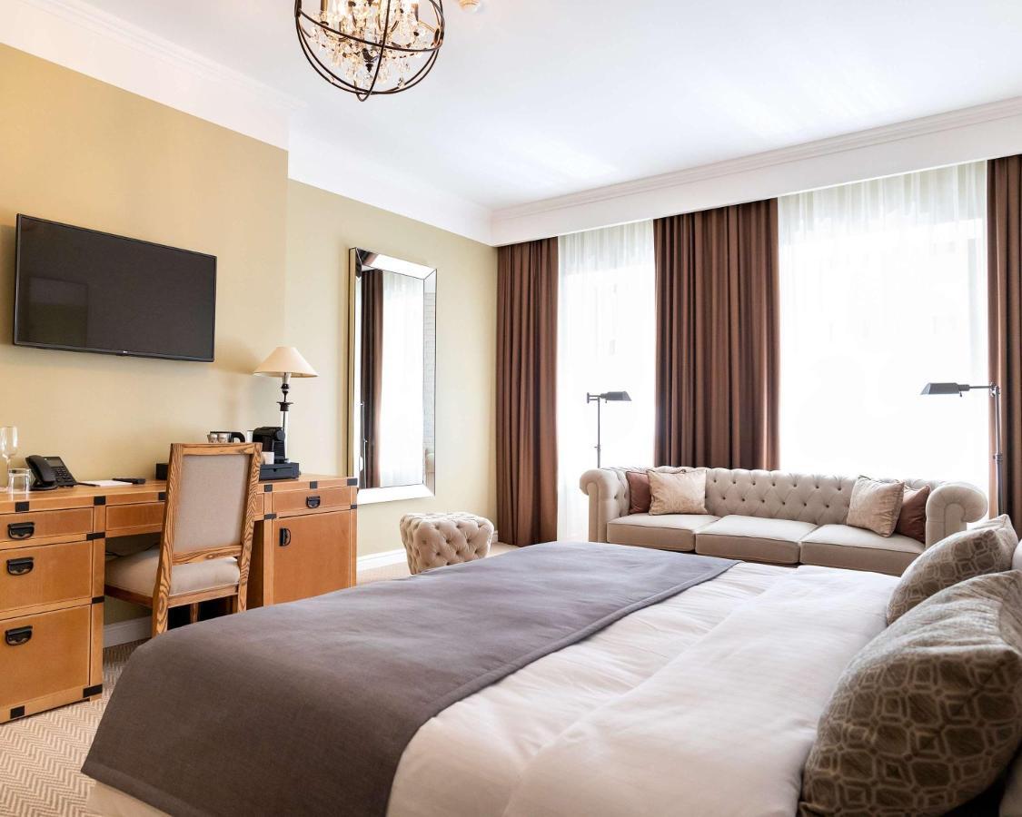 Best Western Plus Market Square Lviv Luaran gambar